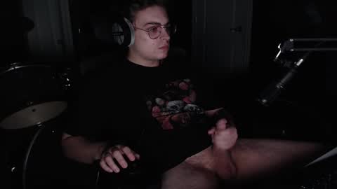 dripsaucenocap online show from March 16, 11:03 am