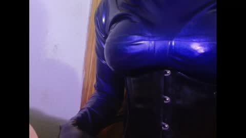 Drone1397 online show from December 5, 11:34 pm