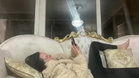 Dr. Resa online show from March 3, 6:56 pm