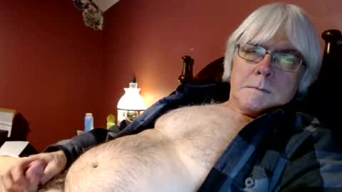 Snapshot of dug38 chatting on February 15, 4:34 pm Doug online show from February 15, 4:34 pm