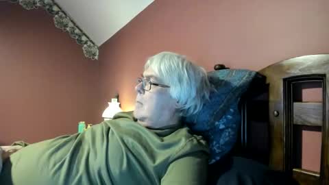 Doug online show from December 17, 1:12 am