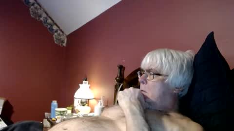 Snapshot of dug38 chatting on March 11, 1:59 am Doug online show from March 11, 1:59 am