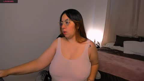 dulce brithany online show from October 13, 12:40 pm