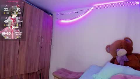 Snapshot of dulce_maria021 chatting on September 13, 10:23 pm dulce online show from September 13, 10:23 pm