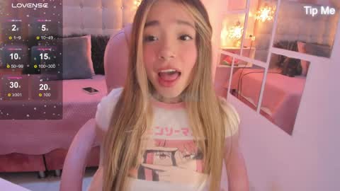 Dulce  online show from April 6, 5:58 pm