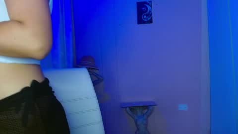 dulcepicante_1 online show from April 28, 12:30 am