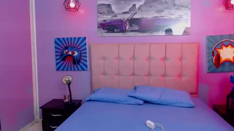 Snapshot of dulciinea_07 chatting on October 10, 3:23 am Abril Cruz online show from October 10, 3:23 am