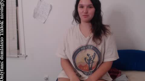 Snapshot of dumlala chatting on December 8, 2:46 am the only advantage you have over me is that u can kiss my ass and i cant  online show from December 8, 2:46 am