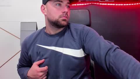 DuncanStone online show from March 21, 6:08 am