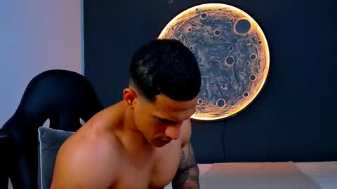 duran_dhikol1 online show from October 24, 3:40 am