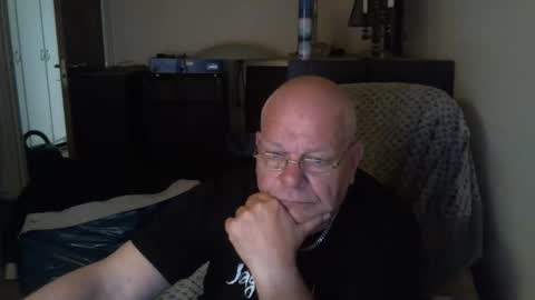 Snapshot of durk55 chatting on October 3, 6:49 pm durk55 online show from October 3, 6:49 pm