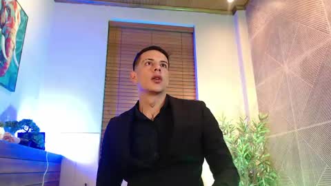 Dustin Sonne online show from April 19, 3:40 am