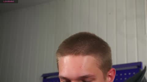 Snapshot of dustyn_fox chatting on September 27, 1:09 pm Dustyn online show from September 27, 1:09 pm