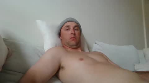 dustyroy09 online show from November 28, 12:18 am