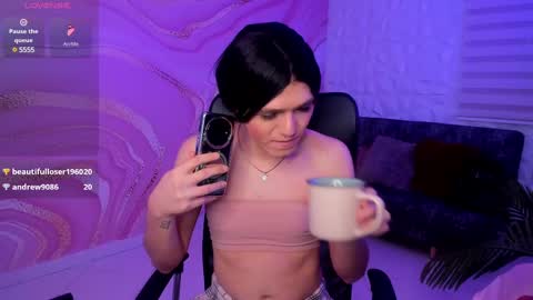 Snapshot of dylan_rossee chatting on February 26, 12:49 pm DYLAN online show from February 26, 12:49 pm