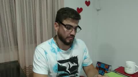 dylanhot10 online show from May 14, 3:05 am
