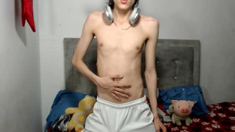 dylann ross online show from February 18, 11:26 pm