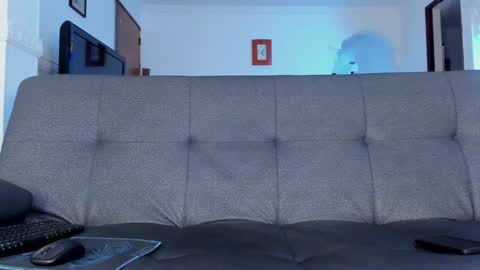 Snapshot of dylanstrong_ chatting on January 17, 10:01 pm Dylann and Willy online show from January 17, 10:01 pm