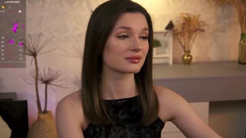 Snapshot of e_vvv_a chatting on January 23, 3:43 pm Eva online show from January 23, 3:43 pm