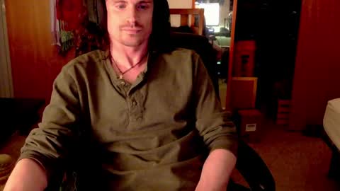 Earthy online show from May 25, 5:57 am