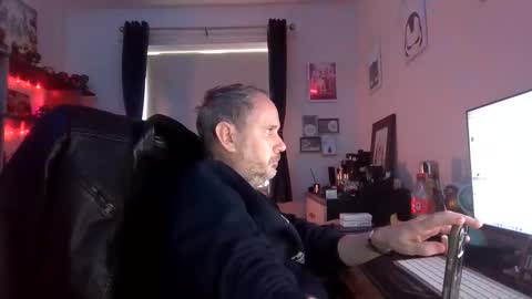 eastmidssoul online show from April 1, 7:09 am