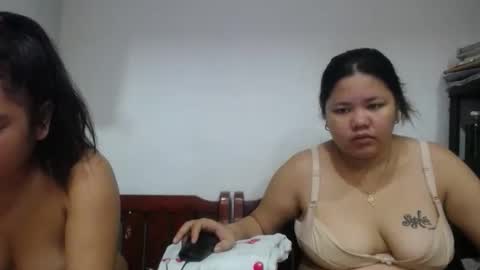 eatallucanpussypinay online show from October 29, 1:29 am