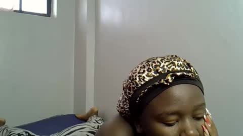 Queen online show from February 3, 8:29 am