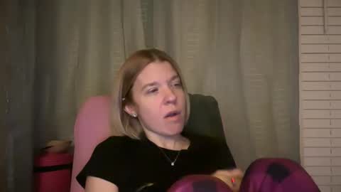 americnbarbie online show from March 18, 2:39 am