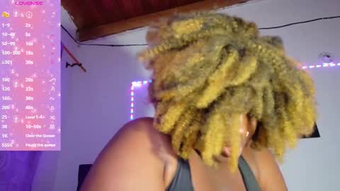 LINA  online show from March 6, 3:27 am