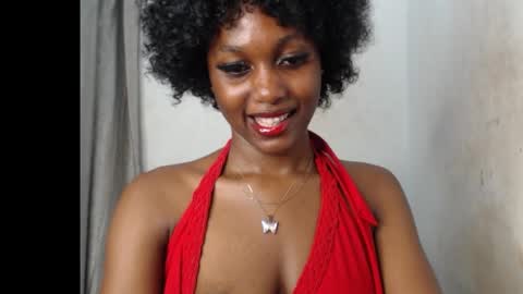 Snapshot of ebony_slimgirl2 chatting on October 18, 8:35 pm Ebony-slimgirl2 online show from October 18, 8:35 pm