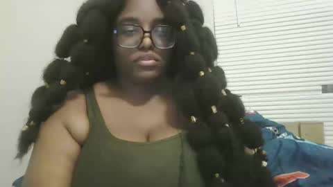 ebonybigtitqueen1 online show from October 22, 3:10 am