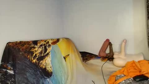 Ebony Melanie online show from March 26, 10:15 pm