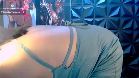 Snapshot of ebonyfancyfacexxx chatting on October 20, 6:46 pm ebonyfancyfacexxx online show from October 20, 6:46 pm