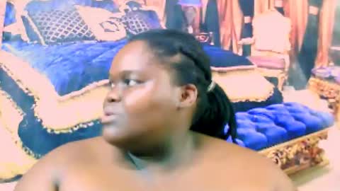 Snapshot of ebonyhotbuns4u2luv chatting on March 9, 6:32 pm ebonyhotbuns4u2luv online show from March 9, 6:32 pm