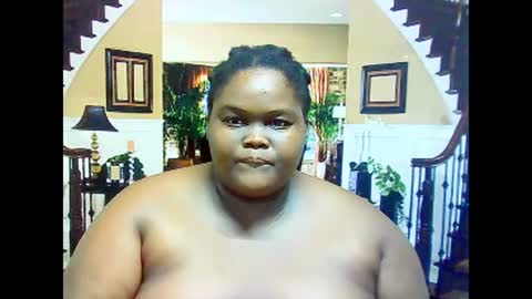 Snapshot of ebonyhotbuns4u2luv chatting on March 7, 7:05 pm ebonyhotbuns4u2luv online show from March 7, 7:05 pm