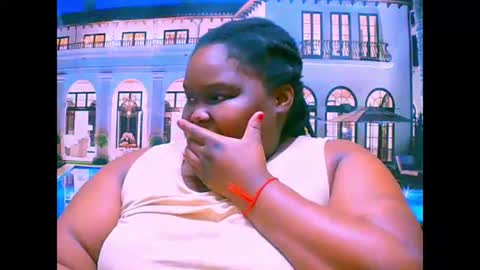 Snapshot of ebonyhotbuns4u2luv chatting on October 6, 5:14 am ebonyhotbuns4u2luv online show from October 6, 5:14 am