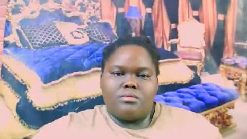 Snapshot of ebonyhotbuns4u2luv chatting on March 11, 5:35 am ebonyhotbuns4u2luv online show from March 11, 5:35 am
