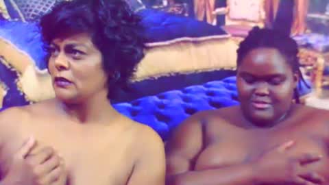 Snapshot of ebonyhotbuns4u2luv chatting on March 11, 10:20 pm ebonyhotbuns4u2luv online show from March 11, 10:20 pm