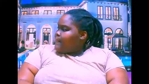 Snapshot of ebonyhotbuns4u2luv chatting on September 26, 7:16 am ebonyhotbuns4u2luv online show from September 26, 7:16 am