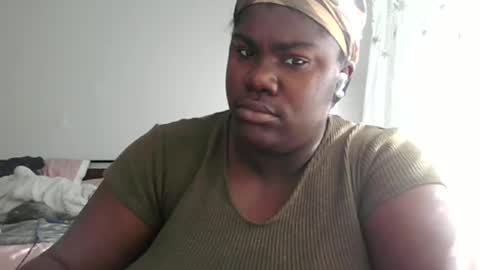 MistressNubian1 online show from December 31, 4:46 pm