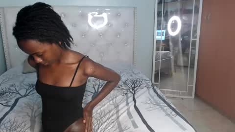 Maya online show from July 2, 9:20 pm