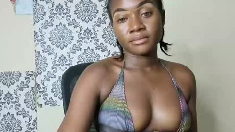 Snapshot of ebonyx_kokox chatting on October 19, 10:58 pm ebonyx_kokox online show from October 19, 10:58 pm