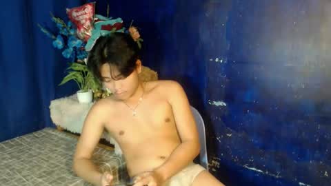 edelcum_xx online show from December 23, 4:07 am
