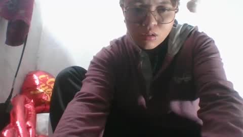 eden_jupiters online show from December 28, 3:47 am