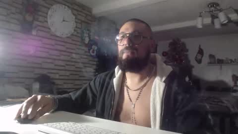 edgarram83 online show from December 22, 6:31 am