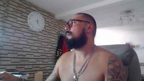 edgarram83 online show from September 22, 6:23 pm