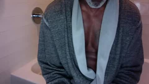 Dad online show from May 7, 11:50 am