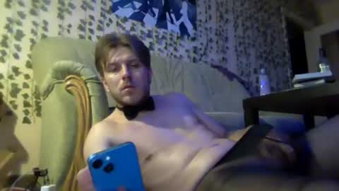 edgingxxx69 online show from July 28, 3:04 am