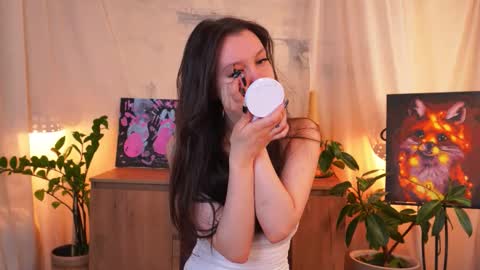 Snapshot of edithbrucker chatting on October 24, 5:08 am Im Sally  Im new here   lets meet online show from October 24, 5:08 am