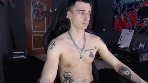 Eduar online show from February 5, 12:53 pm